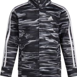 Adidas sweater size  x-large runs very small like a Medium 