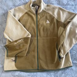 Nike ACG