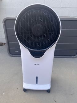Evaporative air cooler: Newair