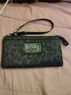 COACH WRISTLET/WALLET...