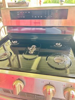 Gas stove