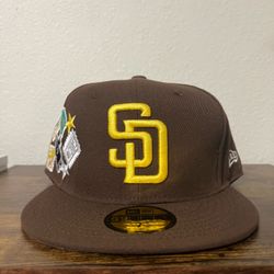 New Era San Diego Padres 59FIFTY Brown Yellow Fitted Hat Size 7 3/8