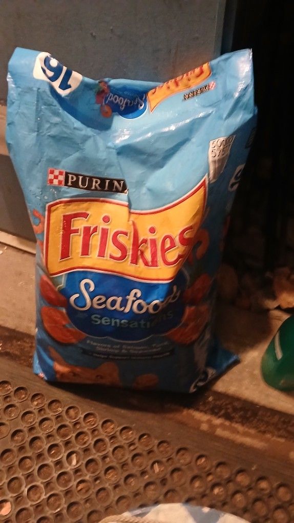 Brand New Friskies Seafood