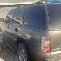 Clean Chevy Tahoe, 2002 5.3