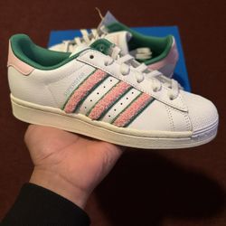 Adidas Superstar