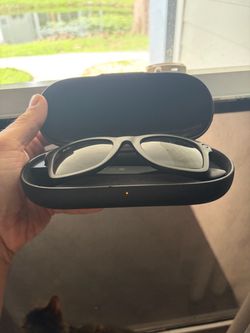 BROKEN meta raybans