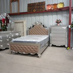 Queen Bedroom Set / Recámara Hermosa 