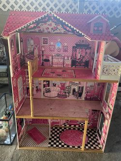 CHEAP Barbie House