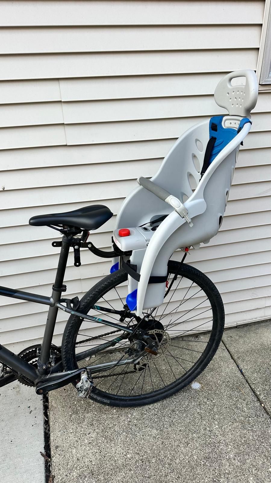 Schwinn Deluxe or Ovation Child Bike Carrier