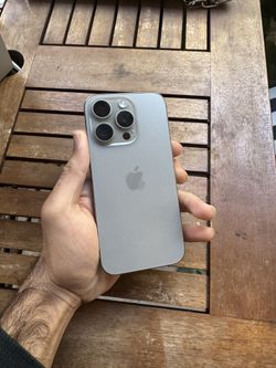 iPhone 15 Pro 128gb Unlocked Pristine 