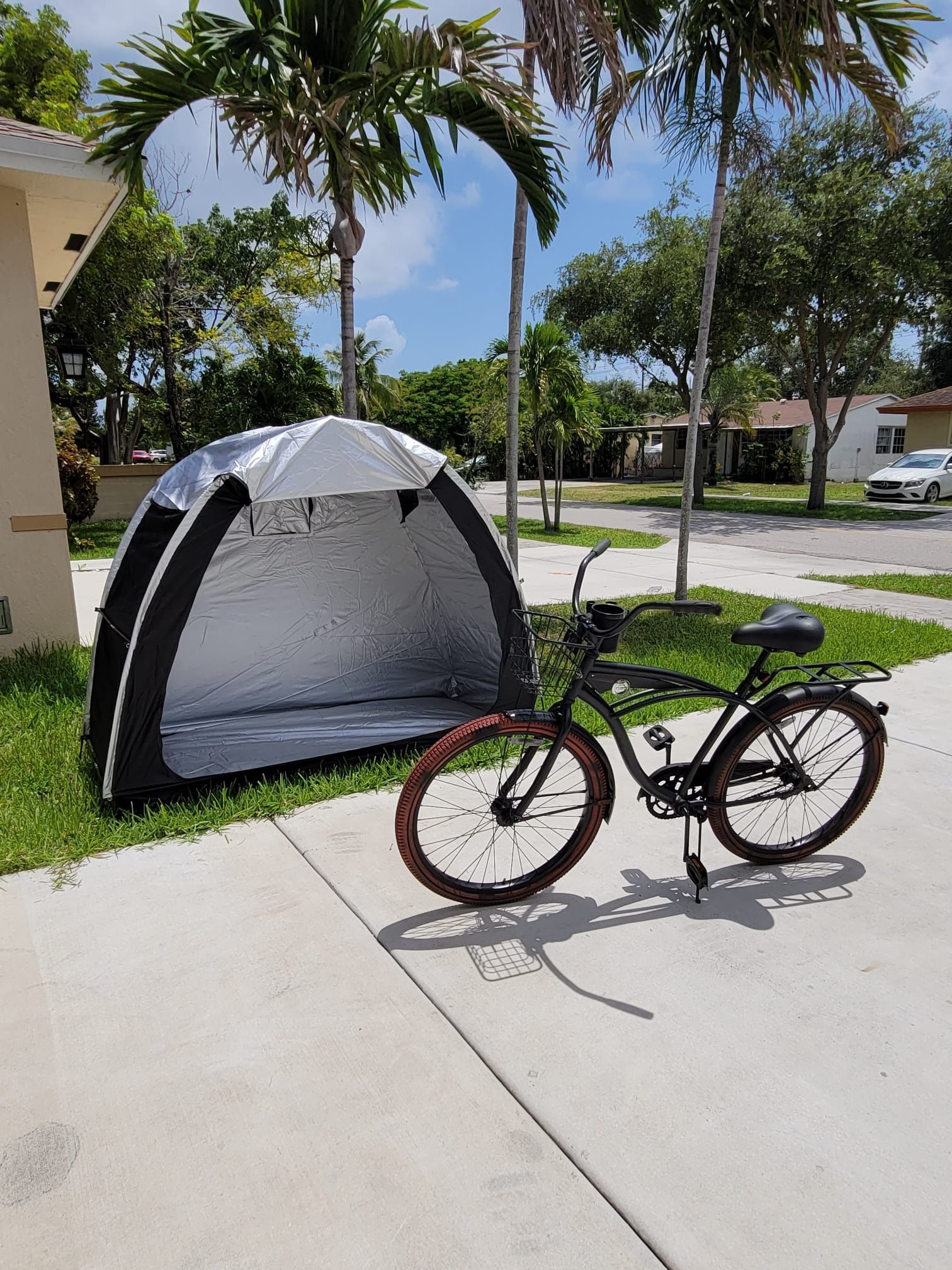 Bike Cover Storage Tent Heavy Duty Storage Tent Durable Polyester Waterproof Anti-Dust Portable Foldable Outdoor Tools Storage Shed๏ผ Black