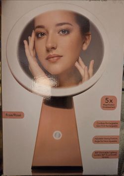 Rechargeable LED mirror