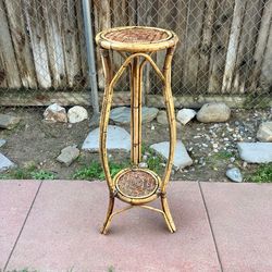 Vintage rattan & bamboo plant stand / table
