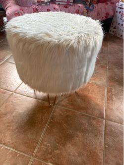 Vanity stool