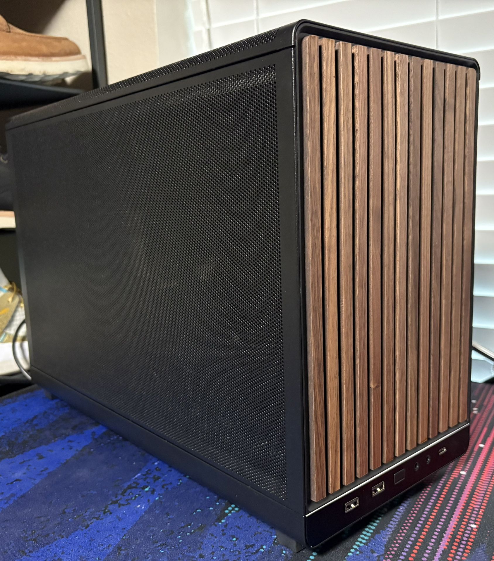 "Gentleman's PC"
