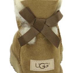 UGG Women's Mini Bailey Bow II