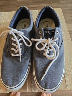 Mens Sperrys size 10.5