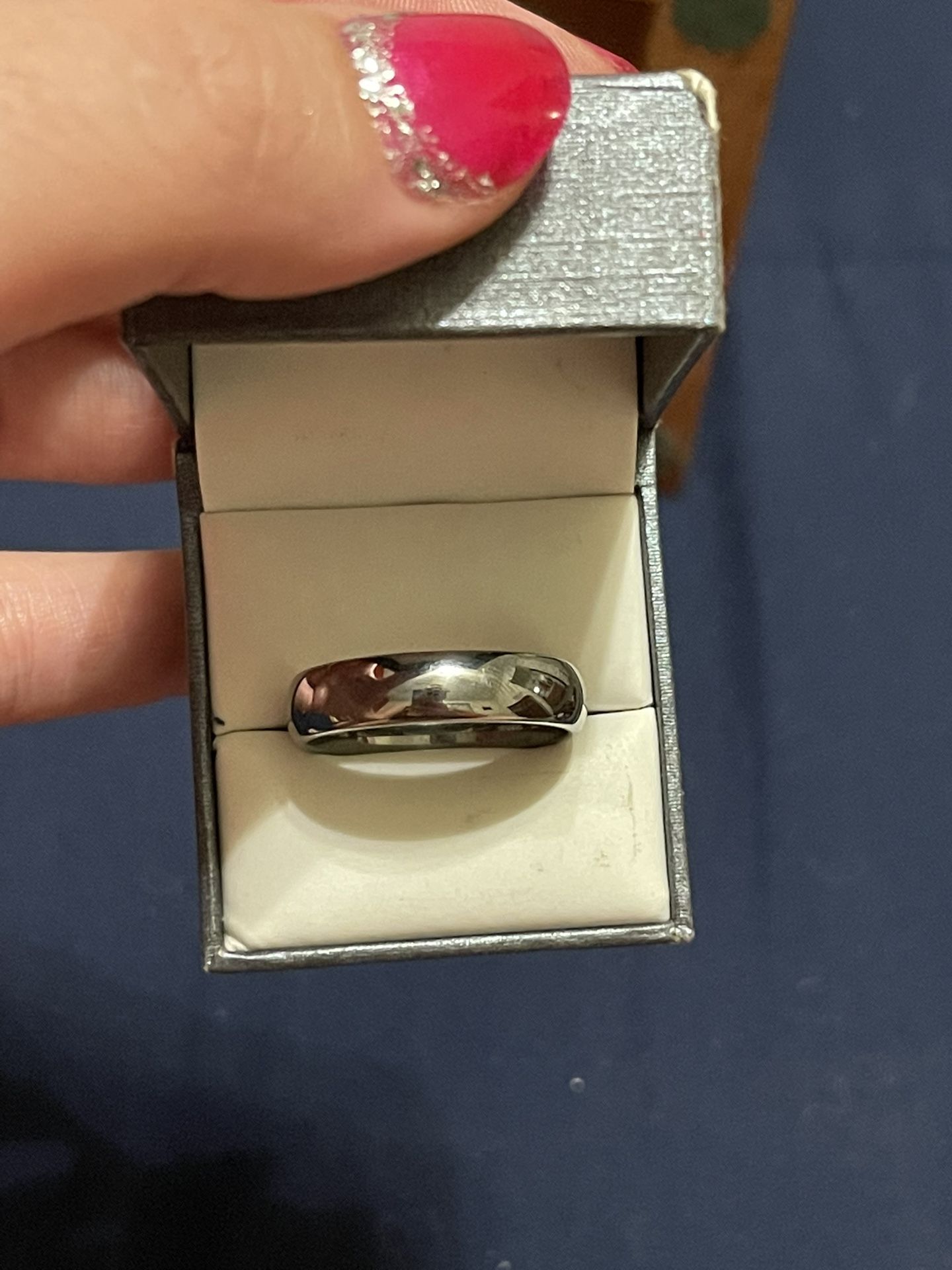 Size 13 Men’s Tungsten Wedding Band