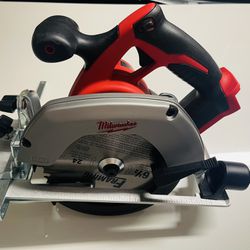 M18 18V Lithium-Ion Cordless 6-1/2 in. Circular Saw (Tool-Only)