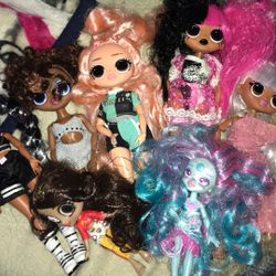 Seven LOL Dolls 