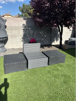 Patio set $60