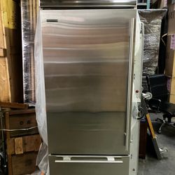 Sub zero  Refrigerator- Stainless steel 