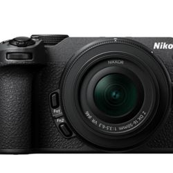 Nikon Z30 Camera w/ Nikkor Lens Camera & Rode Videomicro