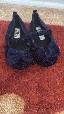 Zara Baby Girl Shoes Size 4 Navy Blue Like New