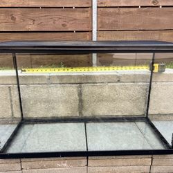 Glass Aquarium / Terrarium – 30” x 19” x 12.5” – With Mesh Cover