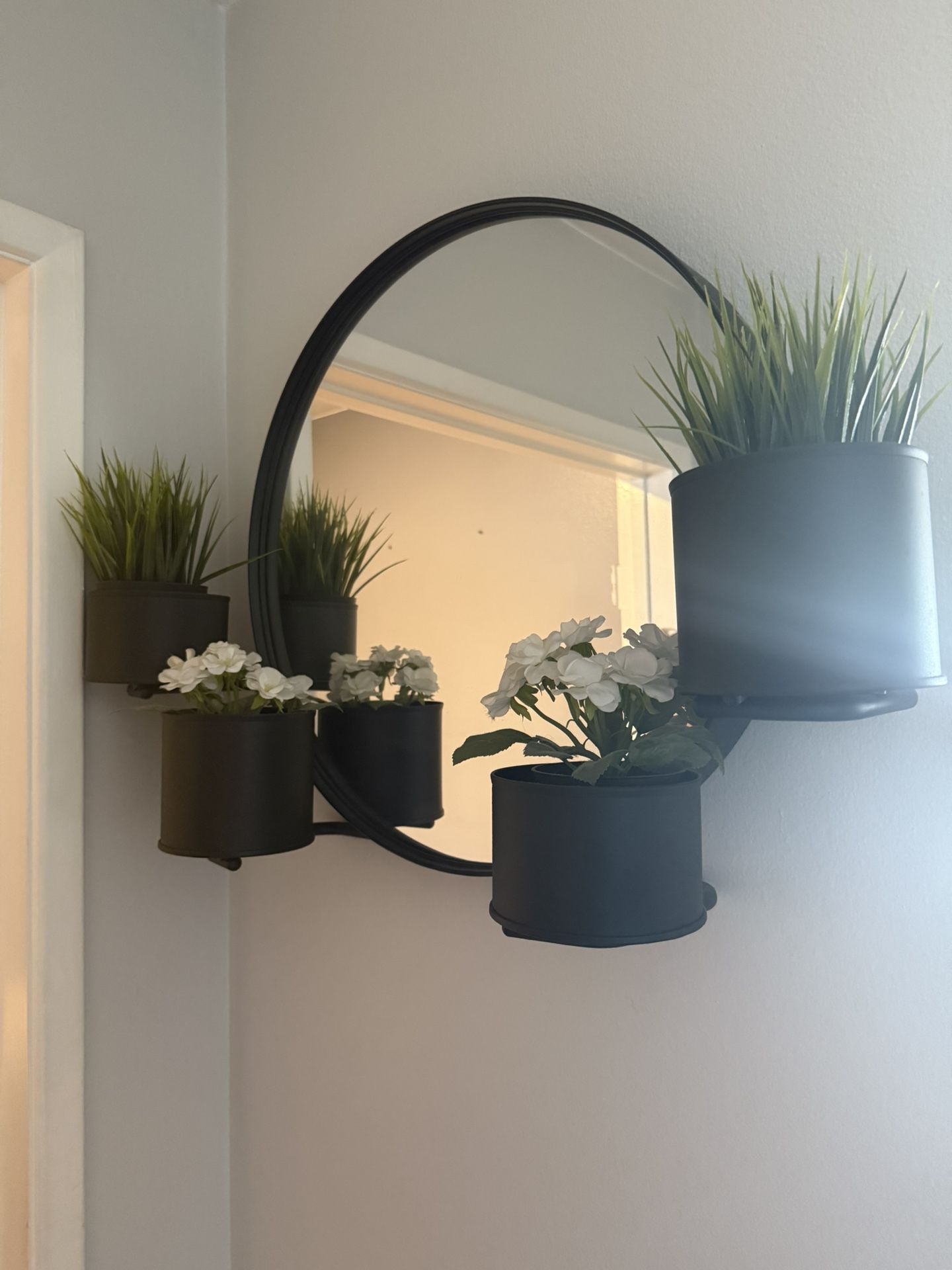 Hanging Mirror W/ Fake Plant
