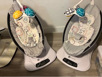 UMOM MAMAROO SWINGS