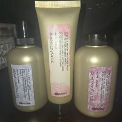 VARIOUS DAVINE'S HAIR CARE PRODUCTS 