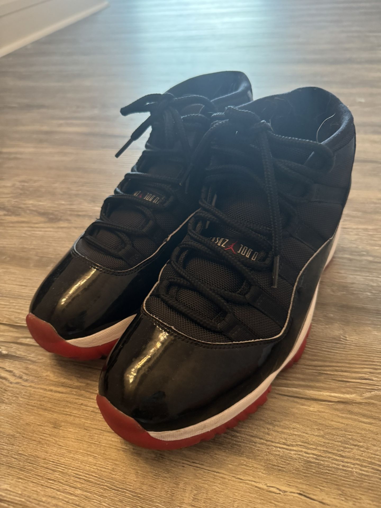 Jordan 11 Bred Sz 9.5