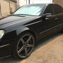 2004 Mercedes-Benz E-Class