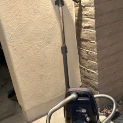 SEBO Airbelt K2 Canister Vacuum 