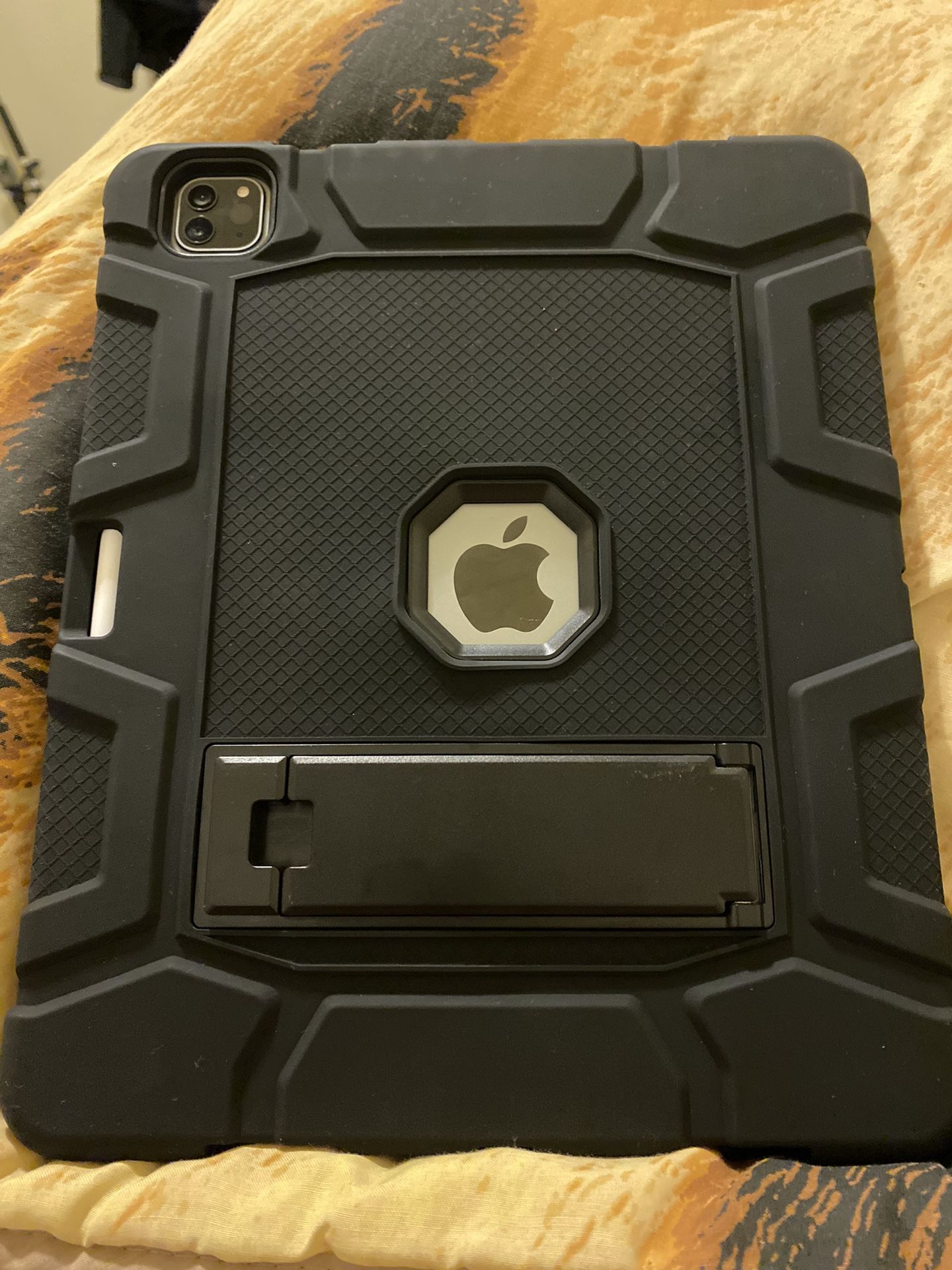 iPad  12.9 In 6 Gen