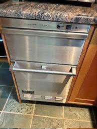 🗑️ VIKING Professional Trash Compactor – Stainless Steel – Heavy-Duty Performance