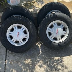 GMC Factory Alloy Wheels With Tires 6lug