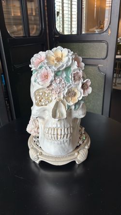 Mermaid skull