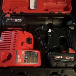 Milwaukee Nueboas Bateria Y Vargas or