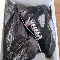 Jordan 5 Black Metallic Reimagined 6 And 7