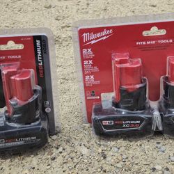 M12 Battery Set XC5.0 And Two XC3.0
