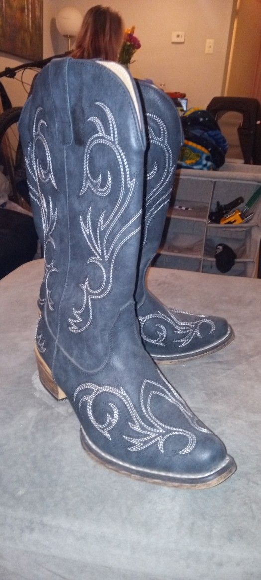 Sweet A$$ Cowgirl Boots