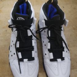 Nike shoes DD8557-100 size 8 pre owned 888745-2