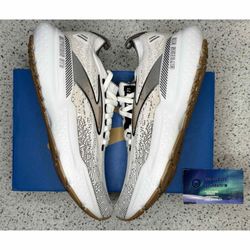 Brooks Glycerin Stealthfit GTS 21 White Grey Black 10.5 Men, 6.5 Youth