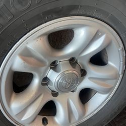 Toyota 4Runner wheels 6x139 16in.