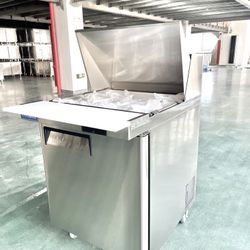 27” Megatop Sandwich Prep Table Refrigerator 