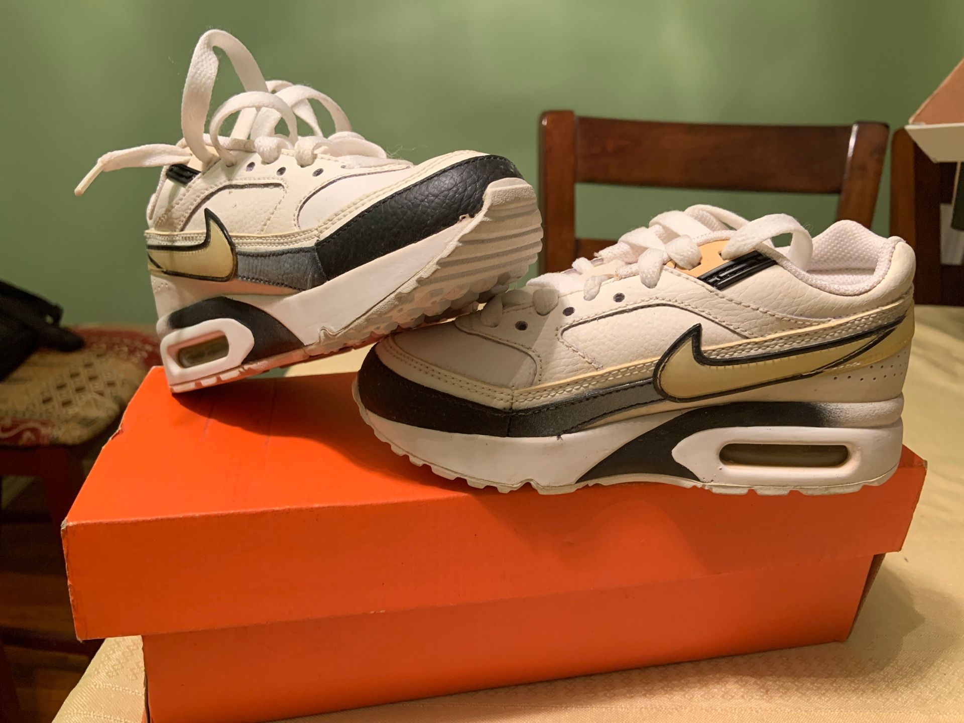 Nike Max air. 12c