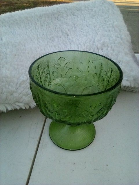 New Very Nice Crystal Candy Bowl