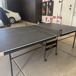 FREE Ping pong table 